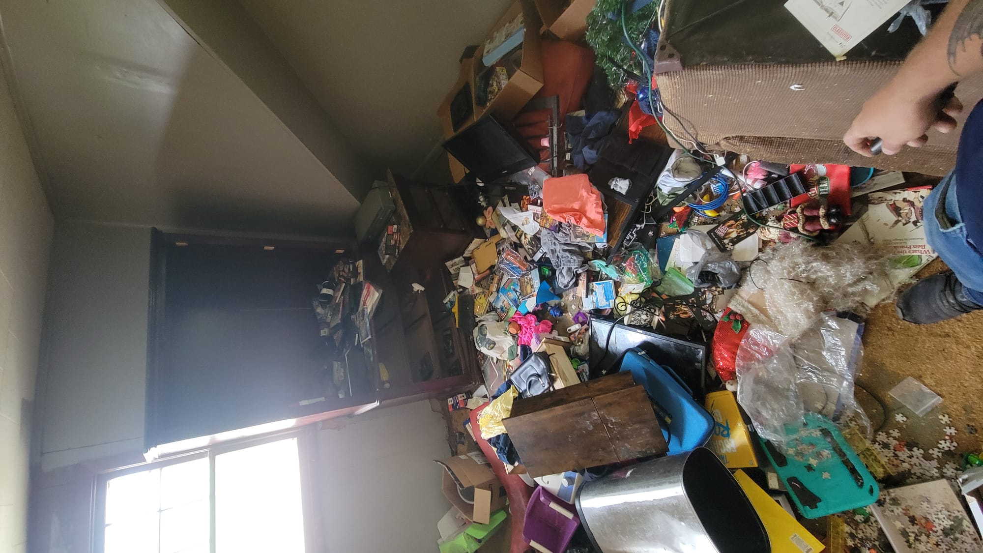 You Bought the House, But the Stuff Came With It, A New Owner’s Cleanup Plan
