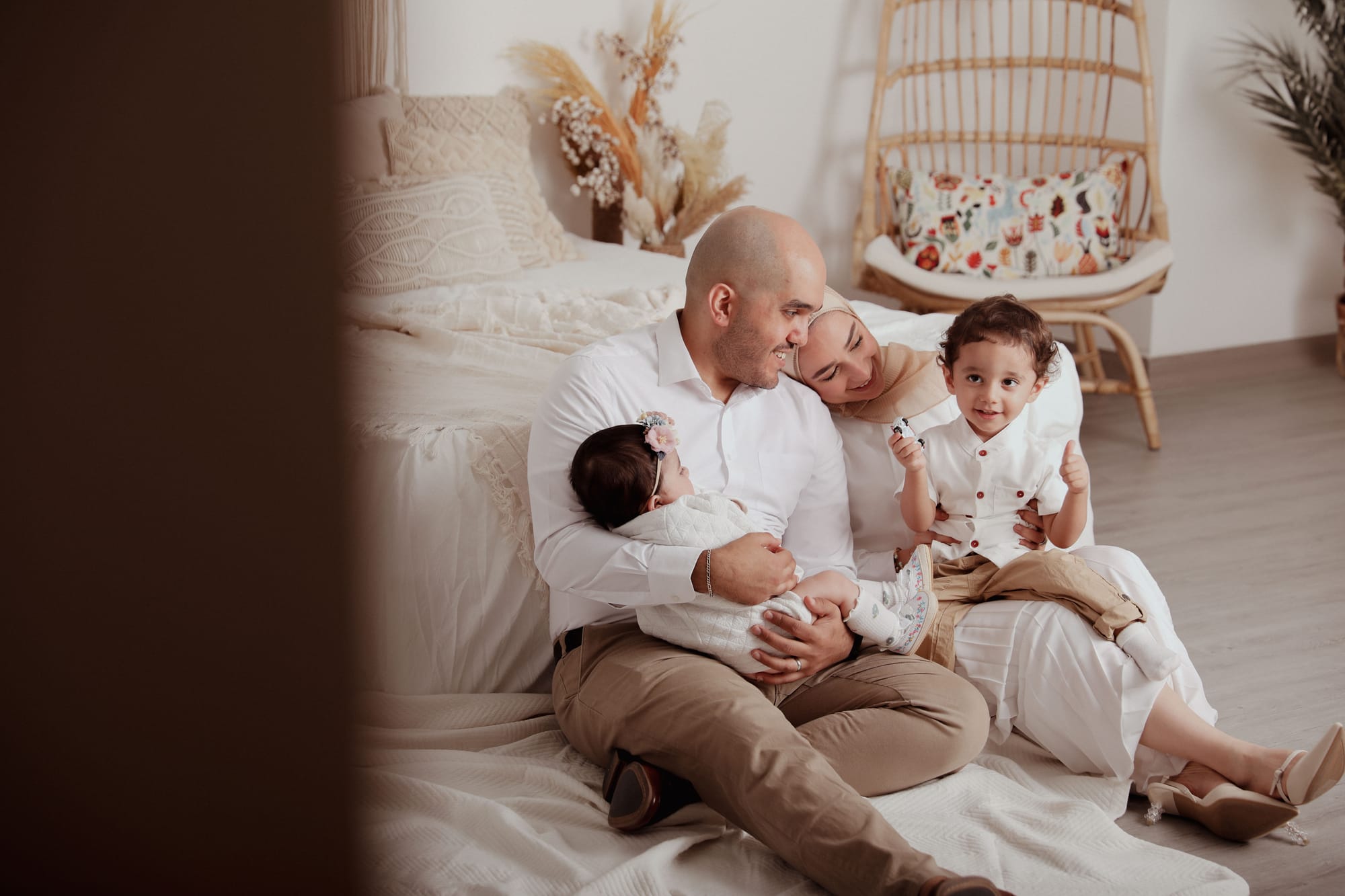 هنا بعض من التصوير العائلي والتصوير مع الوالدين  وتصوير المستشفى  والحمل 