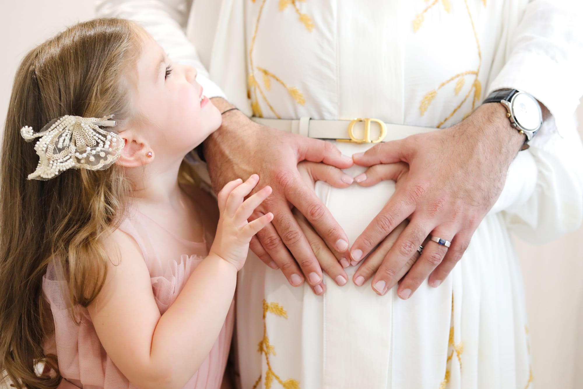 هنا بعض من التصوير العائلي والتصوير مع الوالدين  وتصوير المستشفى  والحمل 