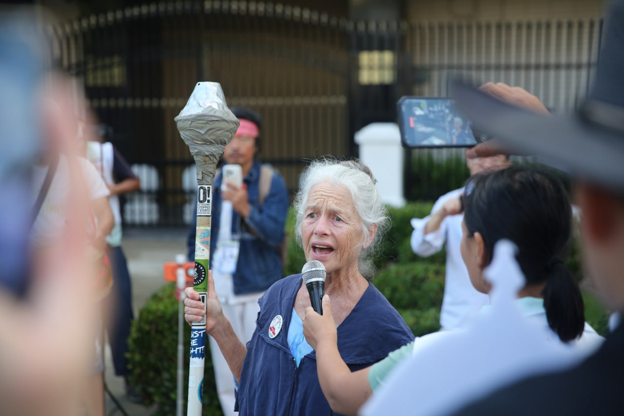 06/03/2025 8964 protesting in Los Angeles