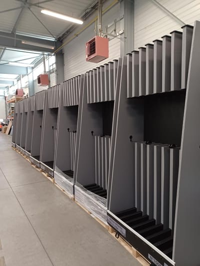 Étude de cas : Rivatex optimise le stockage vertical dans l’aéronautique