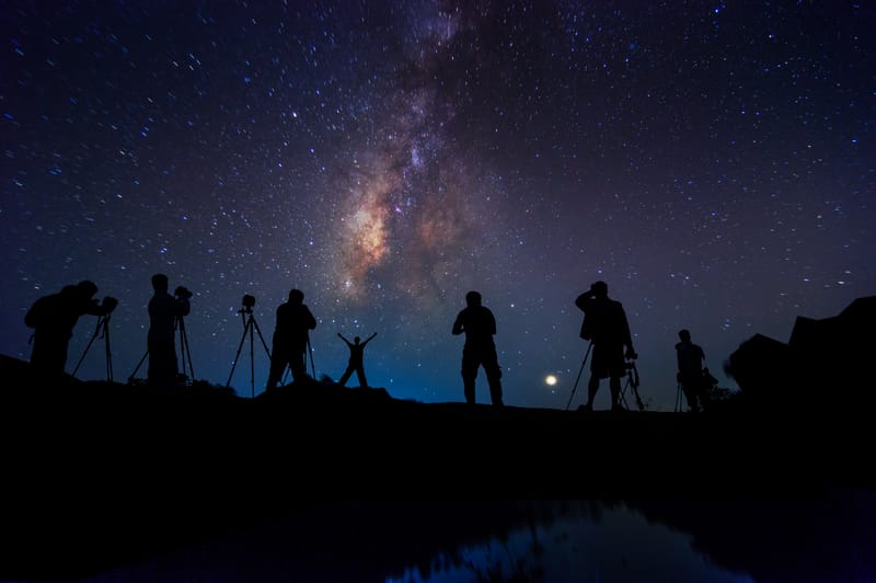 Astrophotography Tutorials: Gear Reviews and Tips for Capturing Night Skies