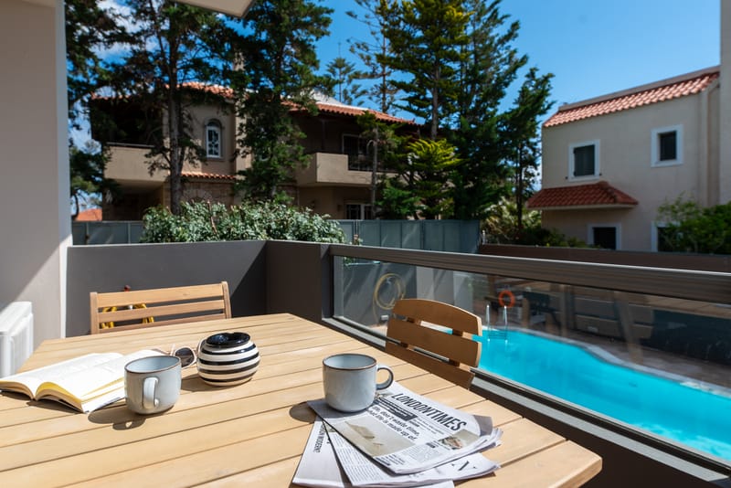 Pool View & Golden Mornings