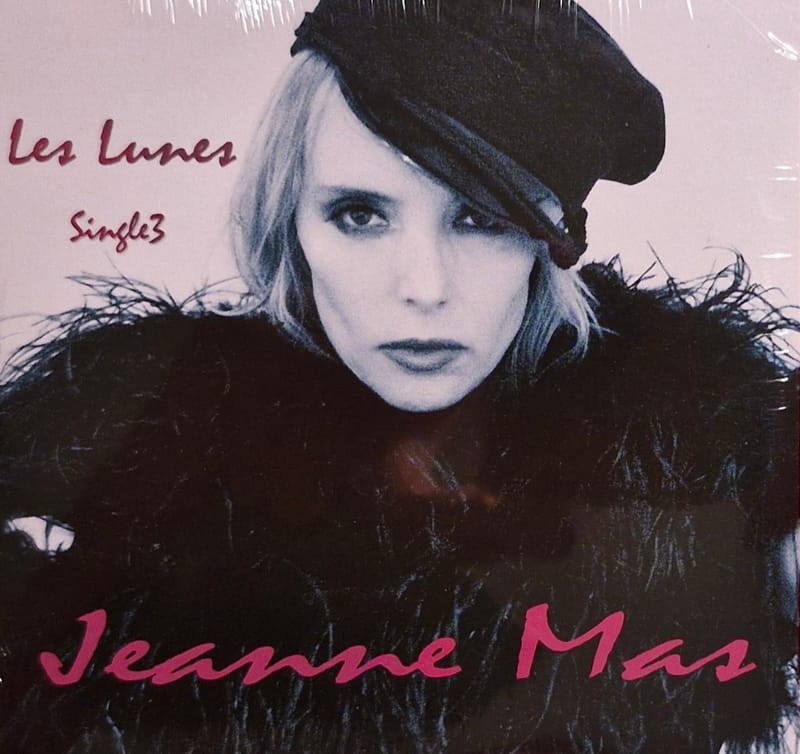 LES SINGLES
