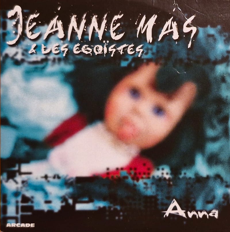 LES SINGLES