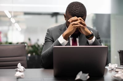 Dificuldades financeiras podem afetar sua saúde. Tome precauções para passar ileso por esse momento de dificuldade