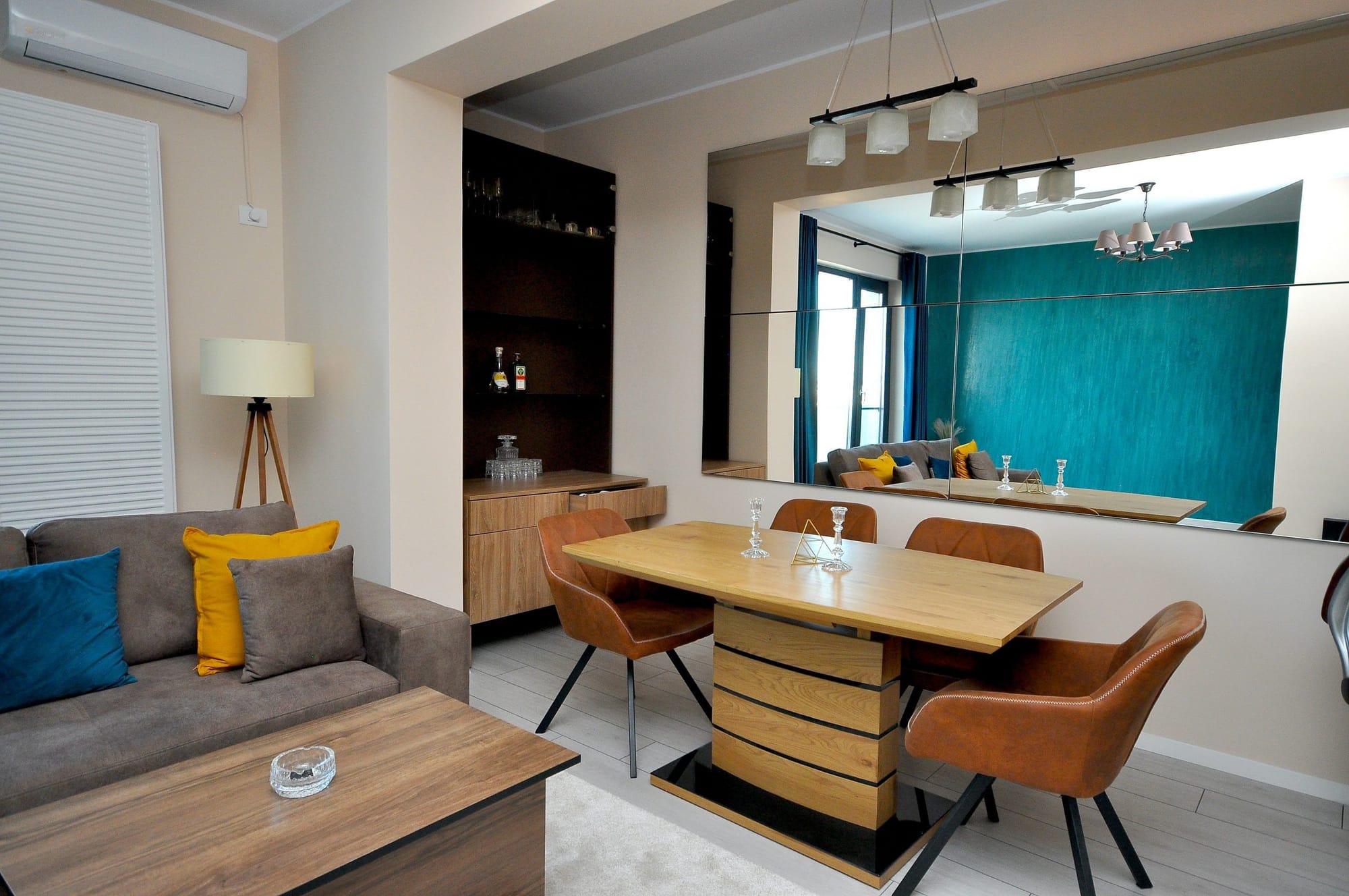 Residential perete living