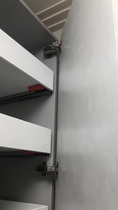 Selectii reflexii metalice