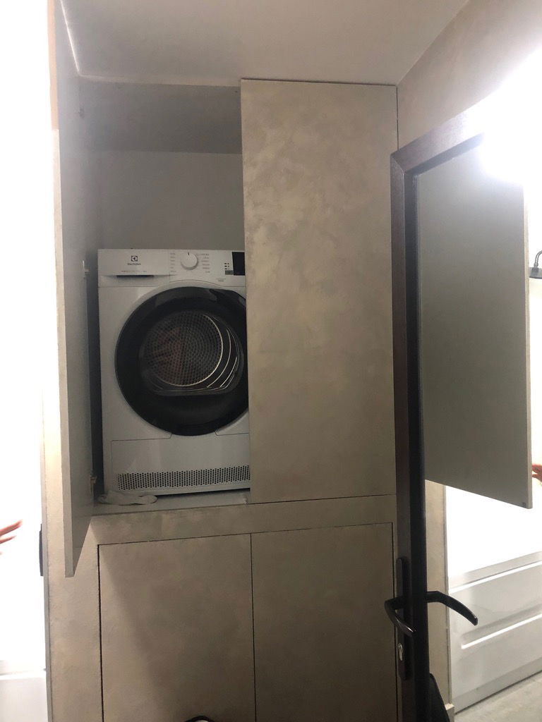 Mobilier vopsit Swahili