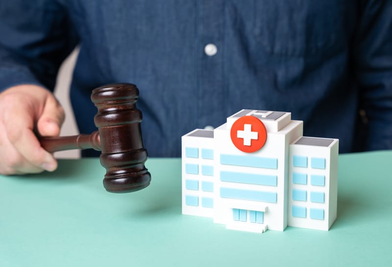 JUSTIÇA IMPEDE MAJORAÇÃO DE TRIBUTAÇÃO EM CLÍNICAS MÉDICAS