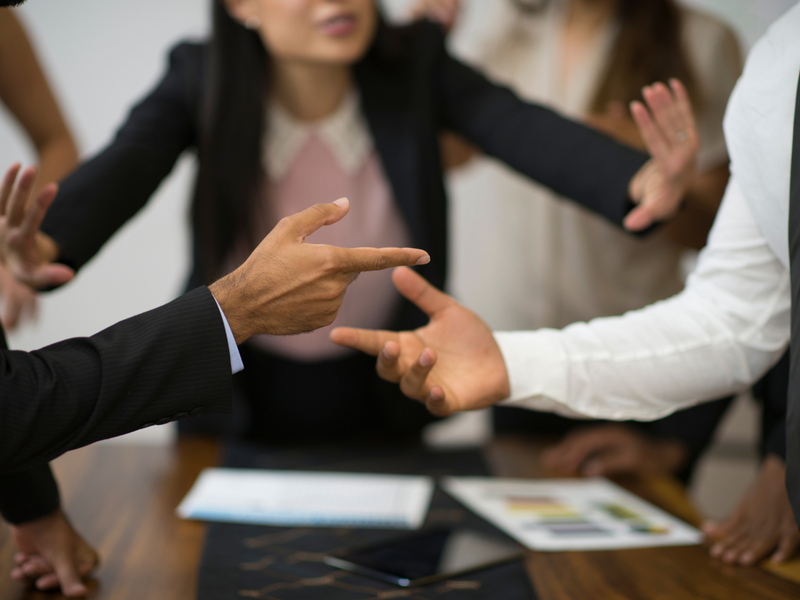 La gestion d’une rivalité : Quand le manager doit unir son équipe