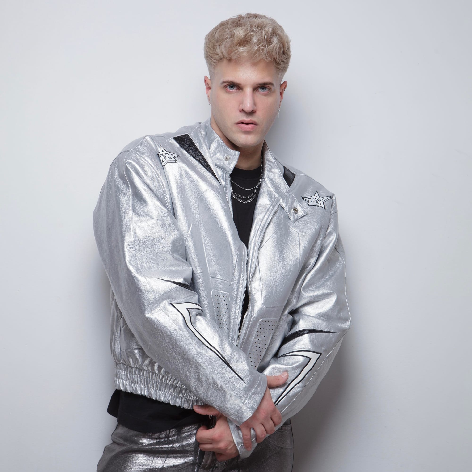 Álvaro Roma cierra el 2025 con "Septiembre": Cuando el Groove Funk se encuentra con la Desintoxicación Digital