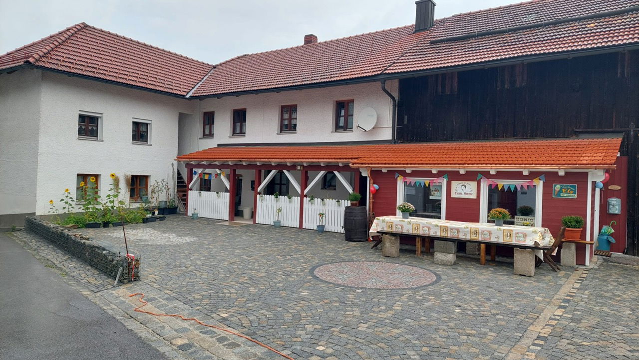 Parkplatz Ferienwohungen Schloßblick