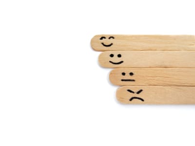 Naprężenie Płyty Meblowej Podczas Rozcinania i Wpływ na Jakość Formatek