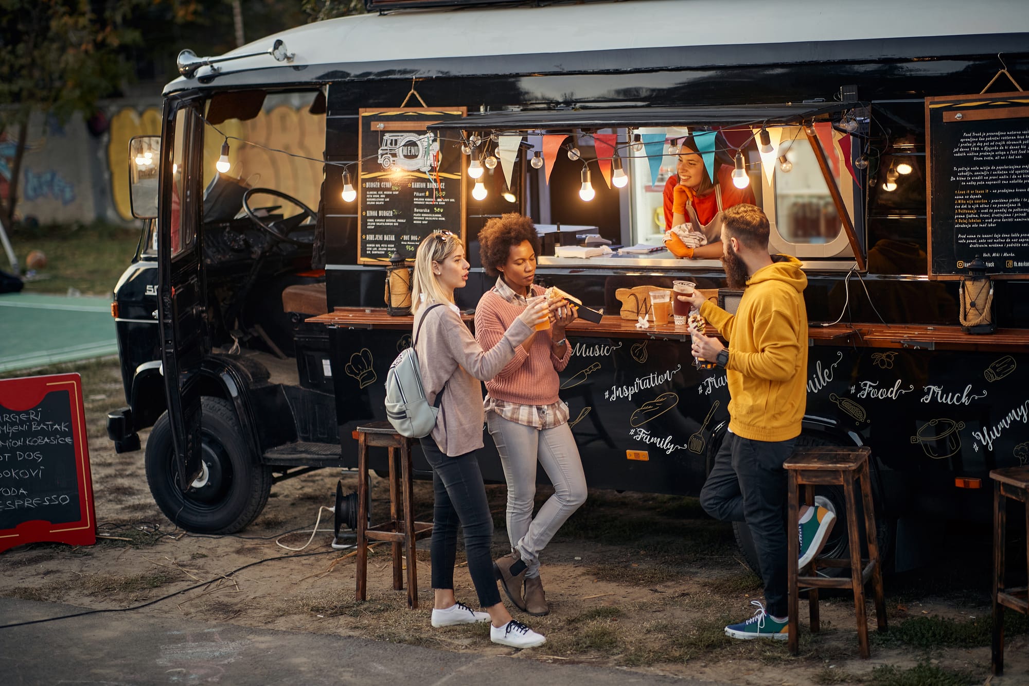 Know the food truck business