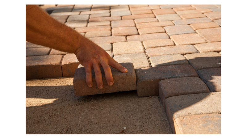 LANDSCAPING INSTALLATION