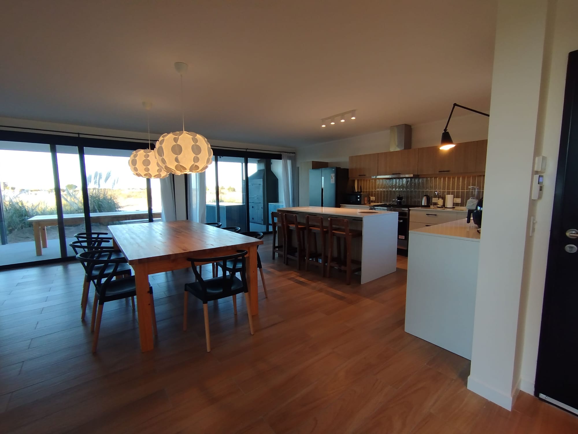 Casa 236 - El Salvaje ( Exterior y Interiores )