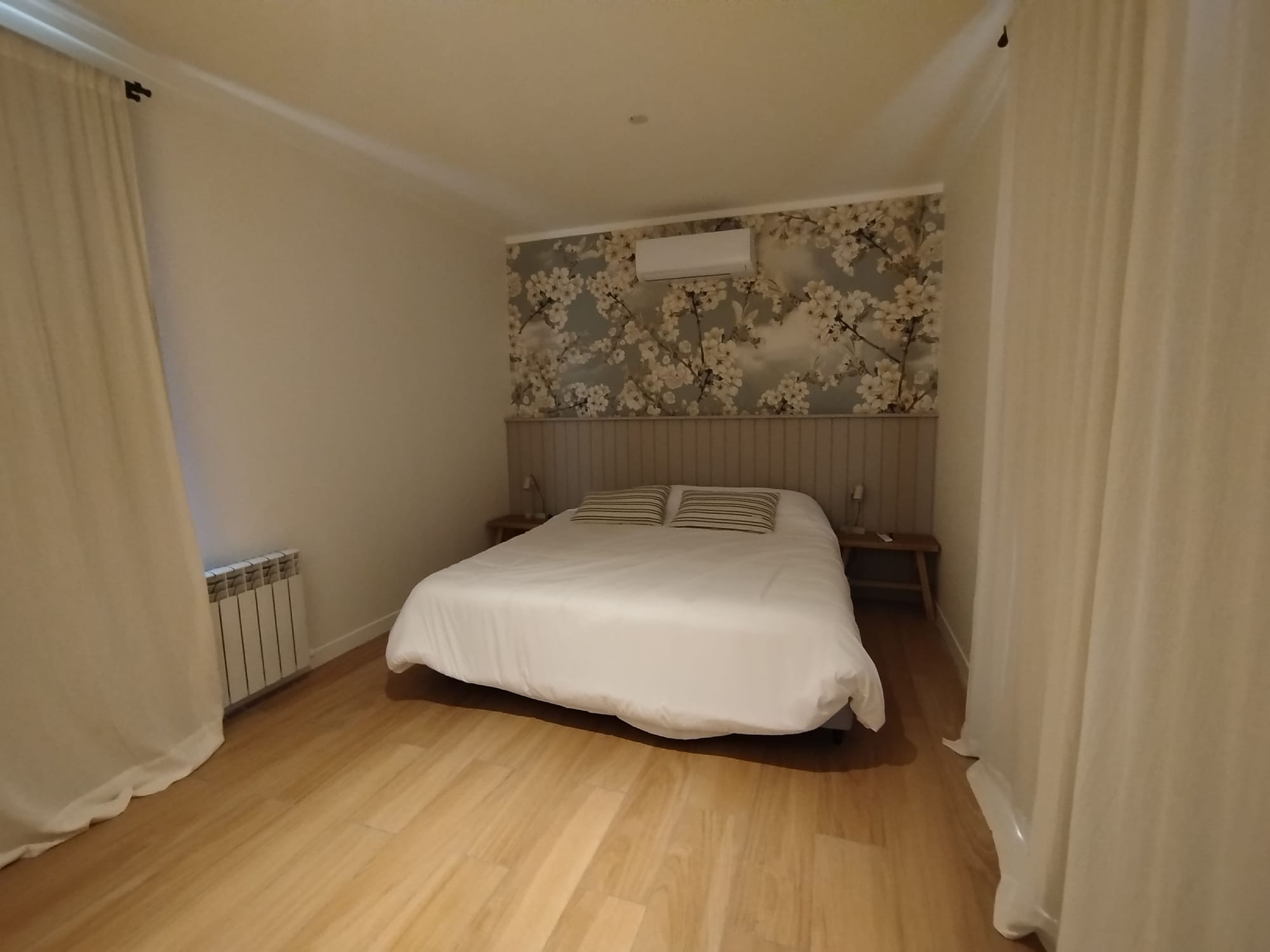 Casa 236 - El Salvaje ( Exterior y Interiores )