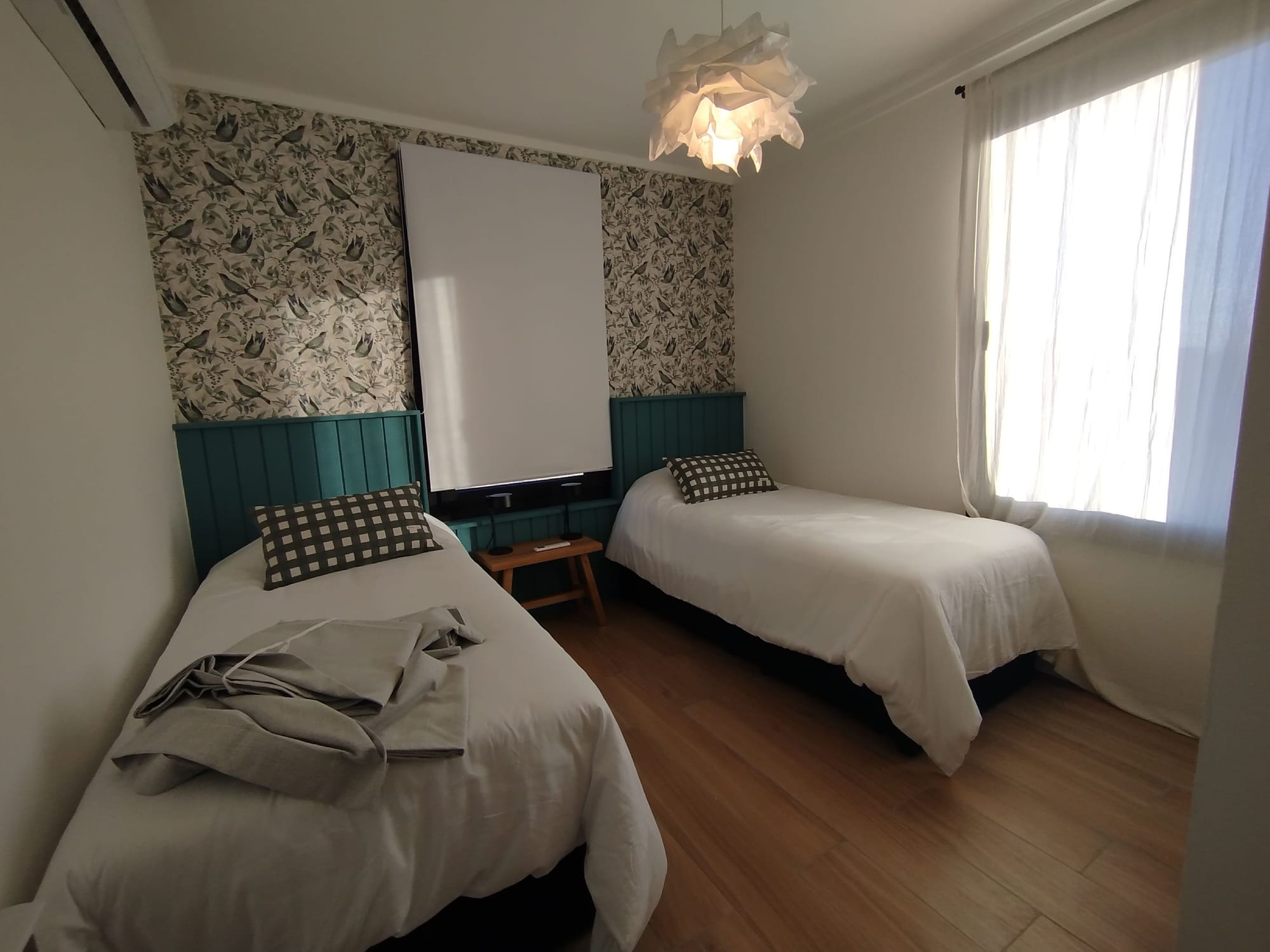 Casa 236 - El Salvaje ( Exterior y Interiores )