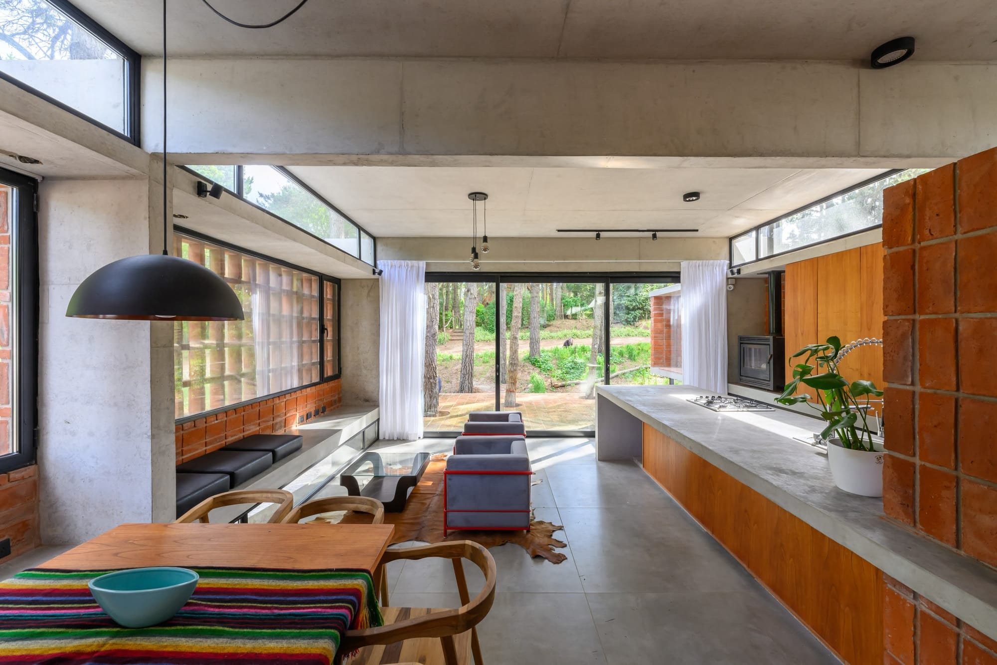 Casa 44 - Exterior y Interior