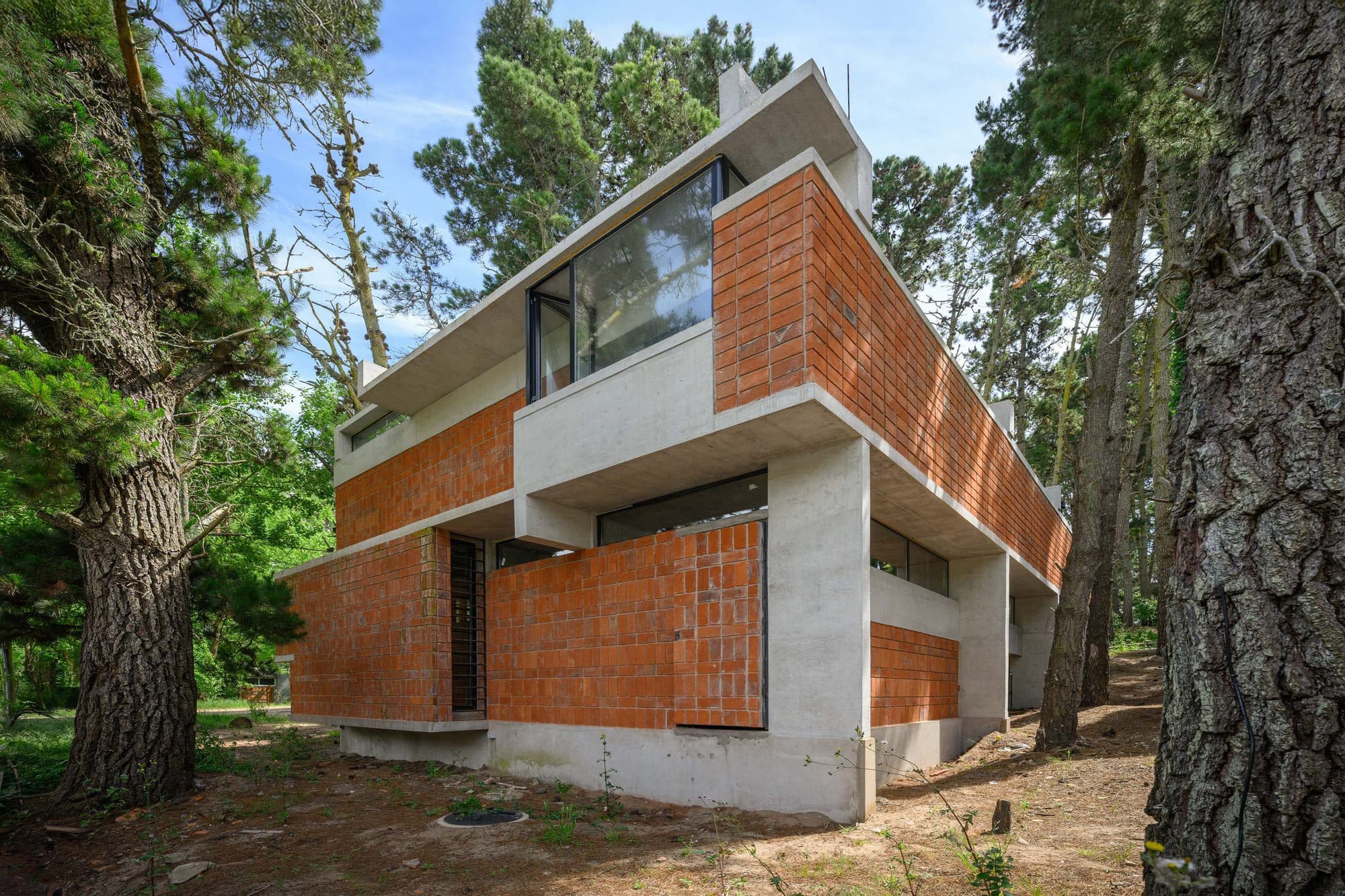 Casa 44 - Exterior y Interior