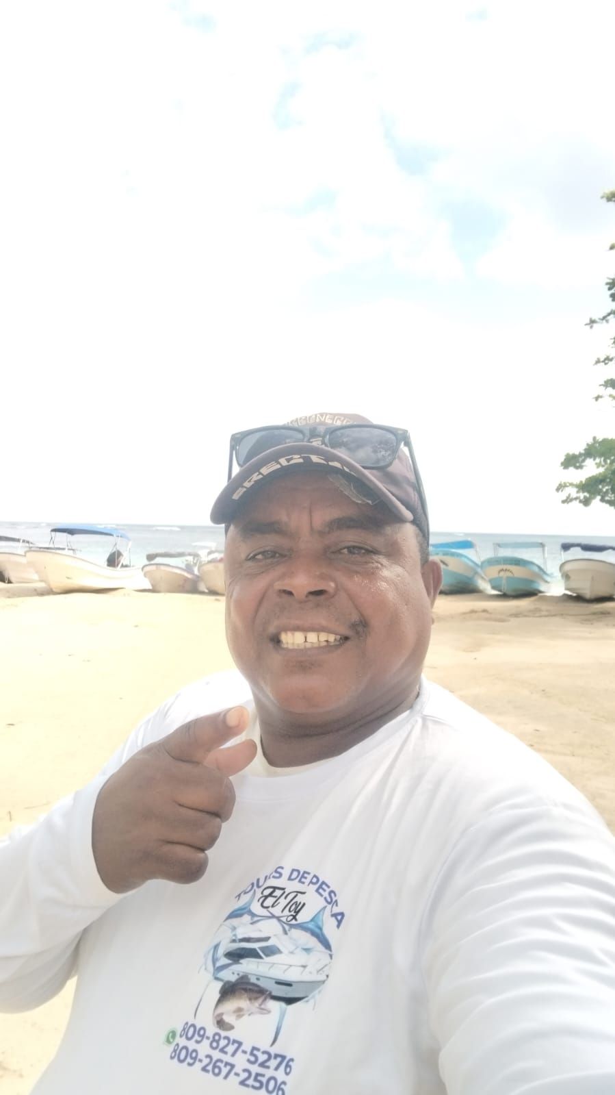 Augusto Vilorio Espinal   Capitán .