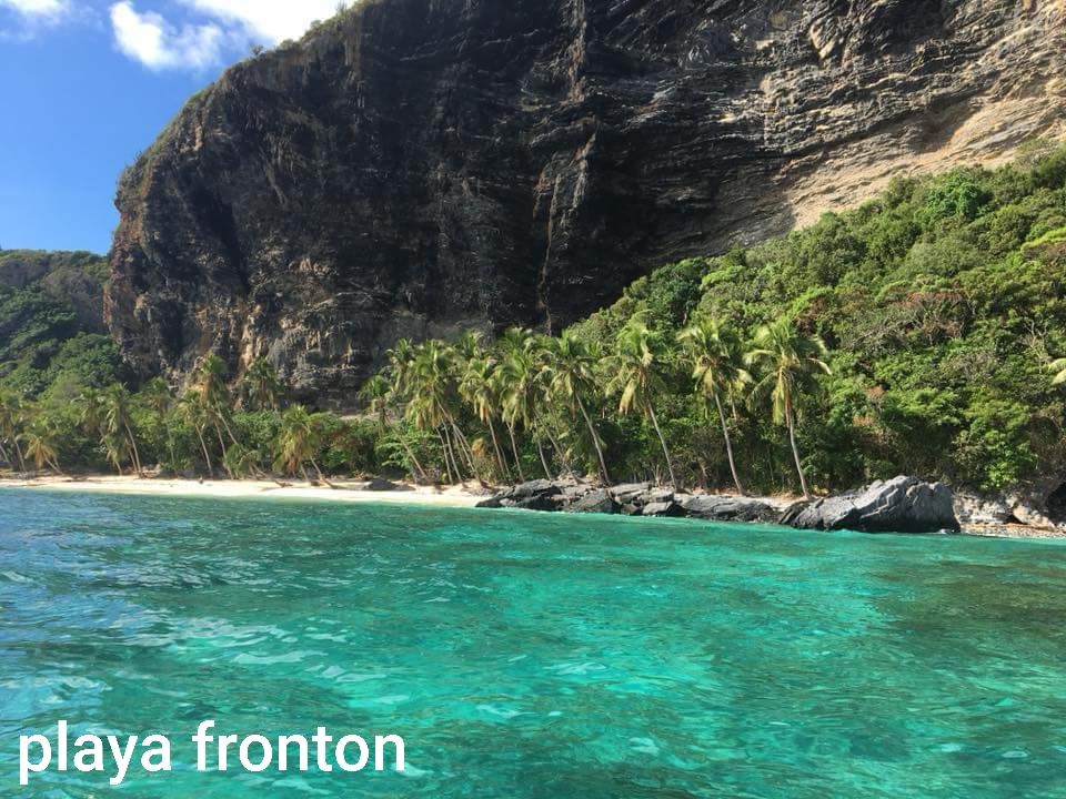    Playa Frontón