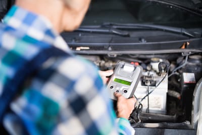 L'impacte del sistema Start-Stop a la bateria del teu cotxe: Estalvi de combustible o desgast prematur?