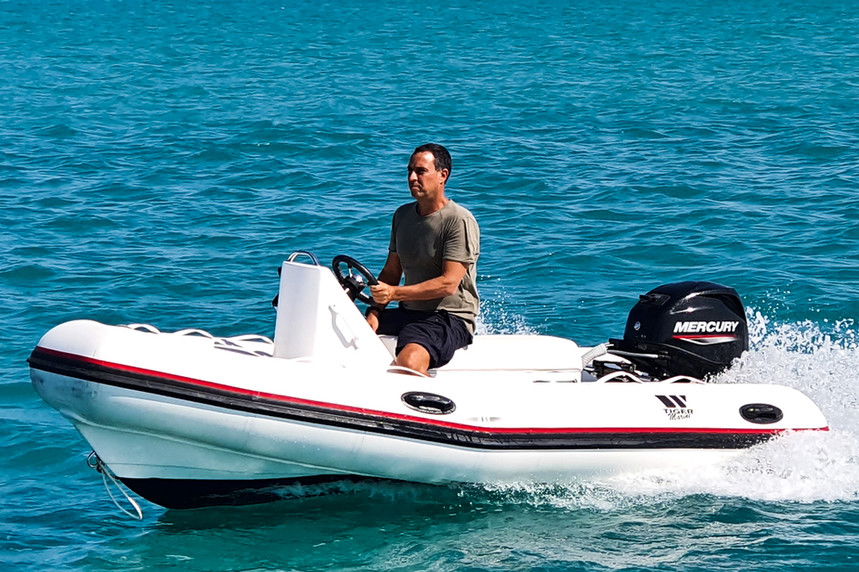 TENDER 240/260/280/310/360