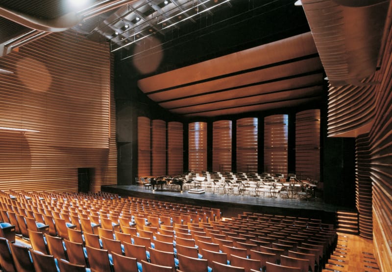 AUDITORIUM CHAIR