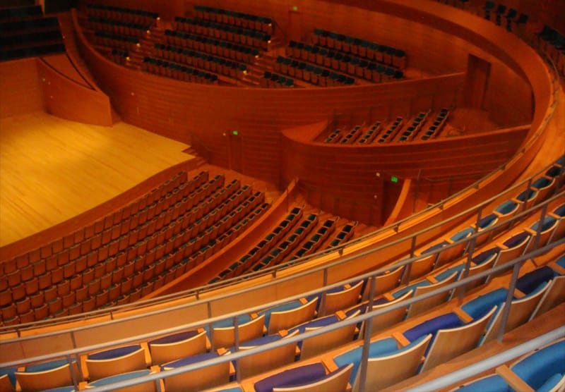 AUDITORIUM CHAIR