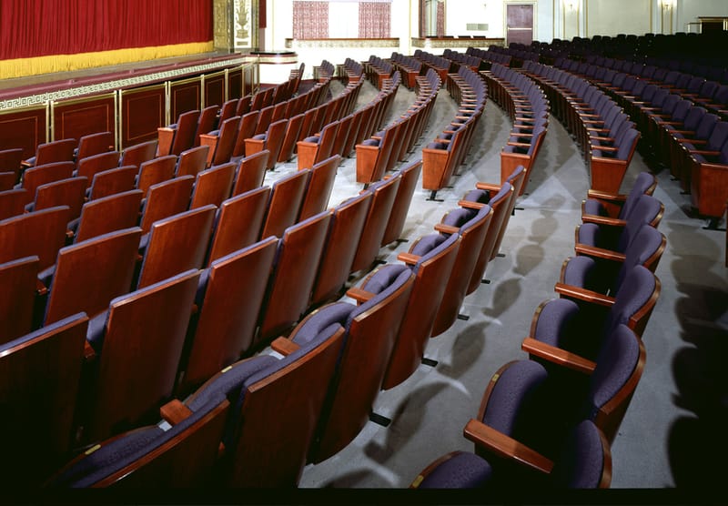 AUDITORIUM CHAIR