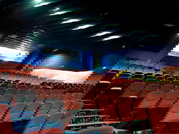 Town Hall Surat: A Historic Venue for Culture and Civic Events