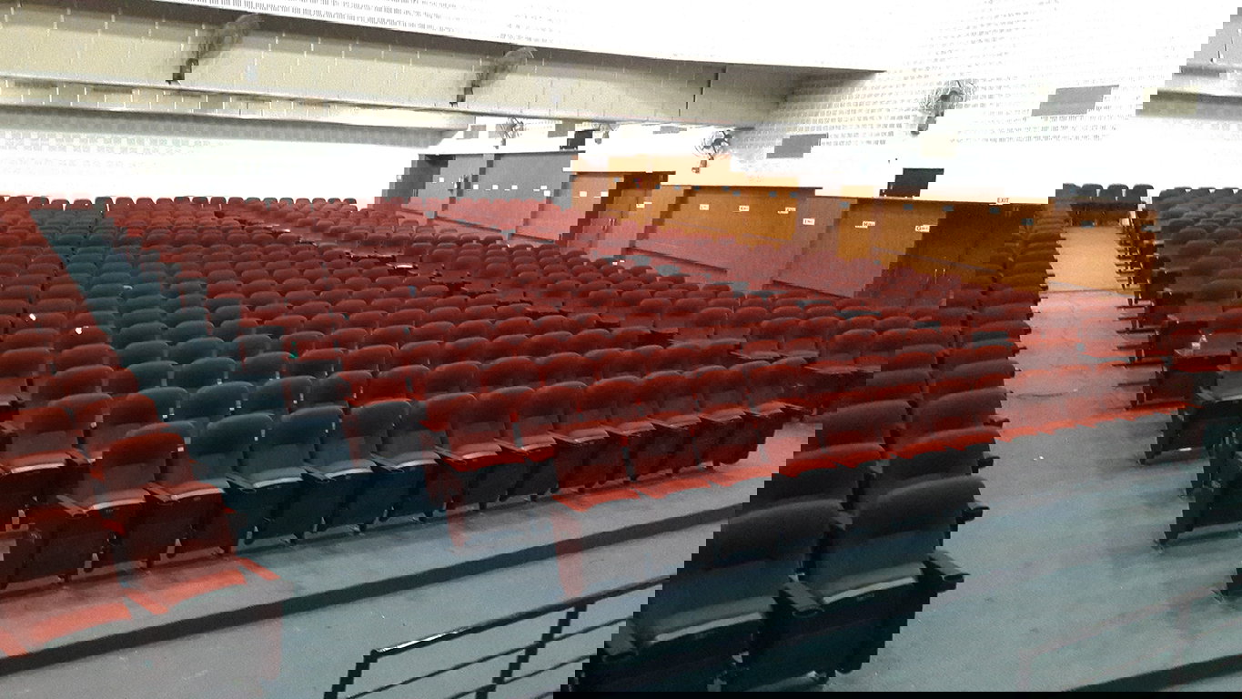 Ayuntamiento de Bhuj: comodidad moderna para eventos públicos