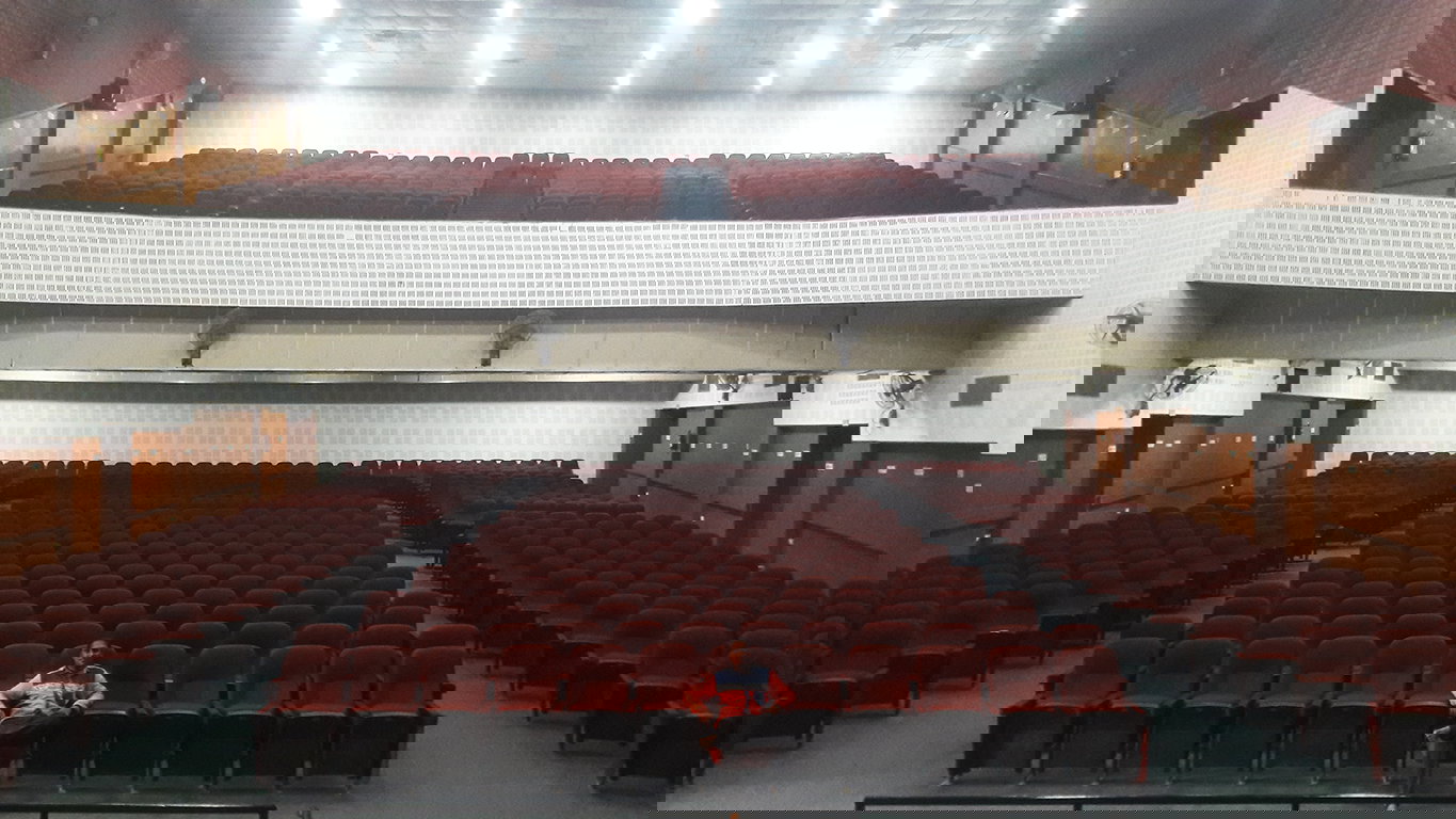 Ayuntamiento de Bhuj: comodidad moderna para eventos públicos