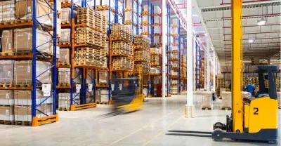 How Smart Technology Is Revolutionising Warehouse Storage?