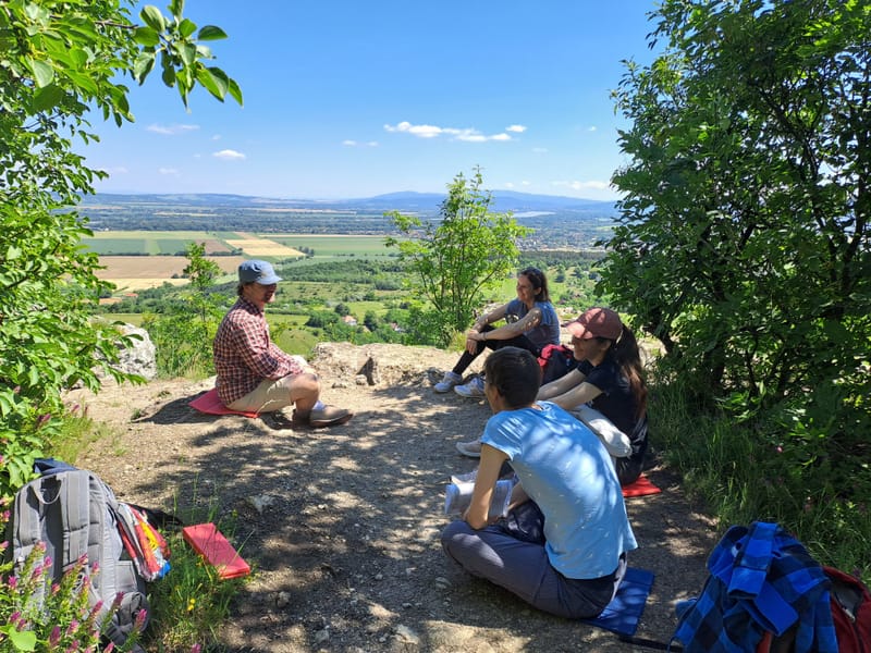 ÖNISMERET ÉS TÚRA