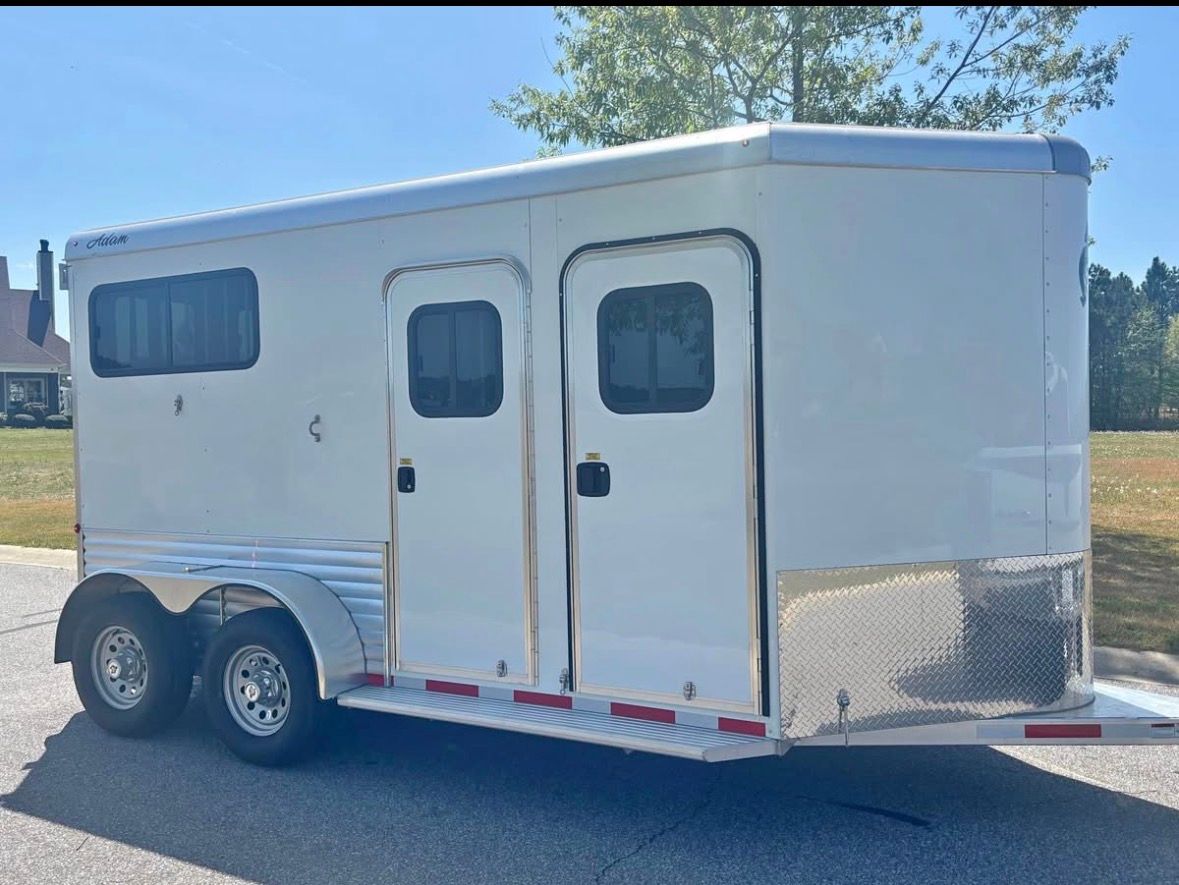 2024 Adam 2 Horse Julite 710