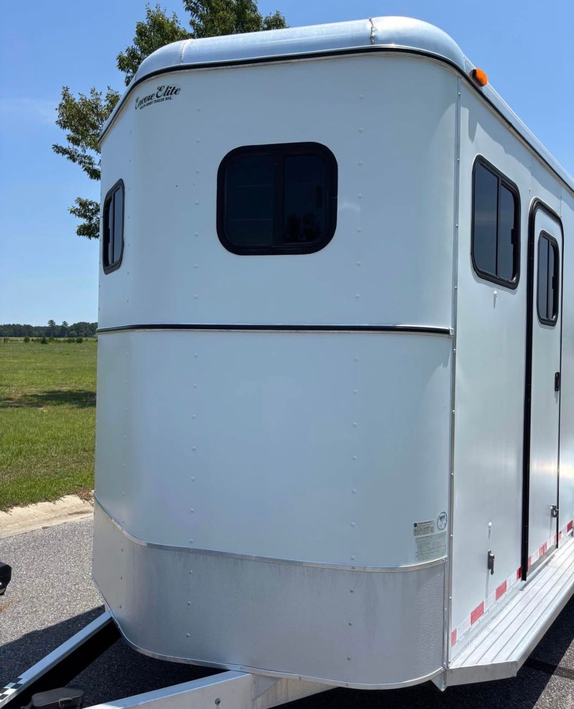 2006 Collin Arndt 2 horse with a tack room
