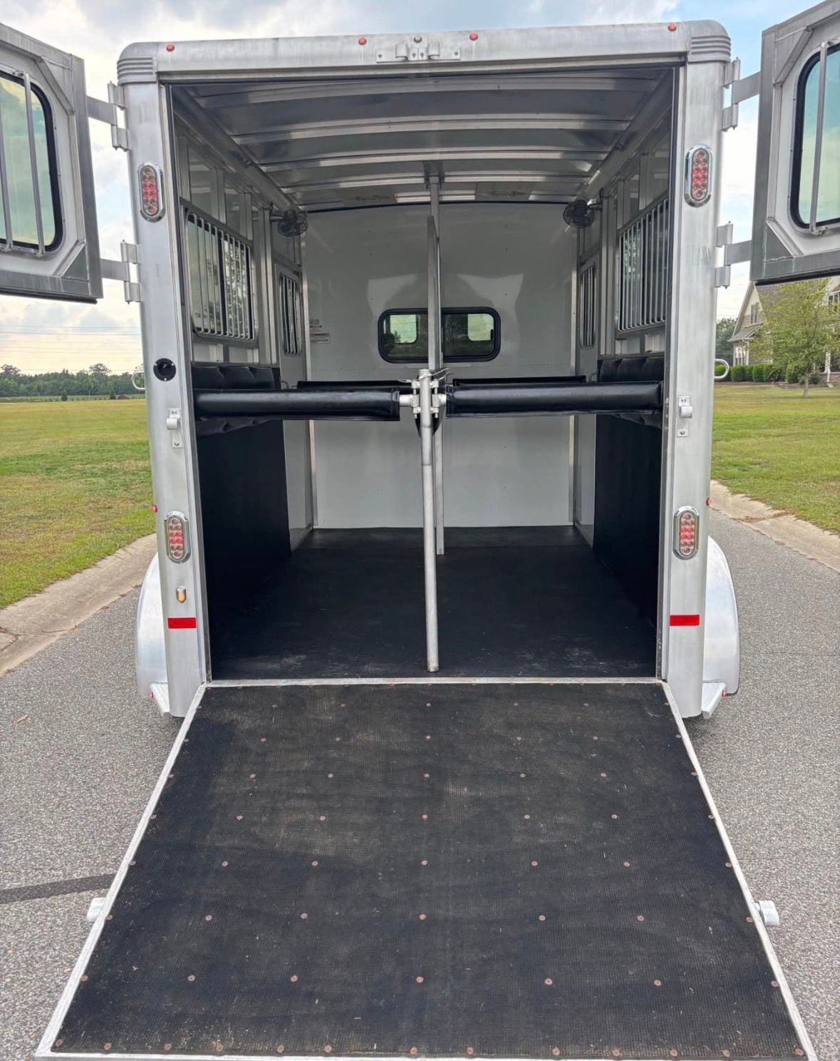 2018 Sundowner Charter SE 