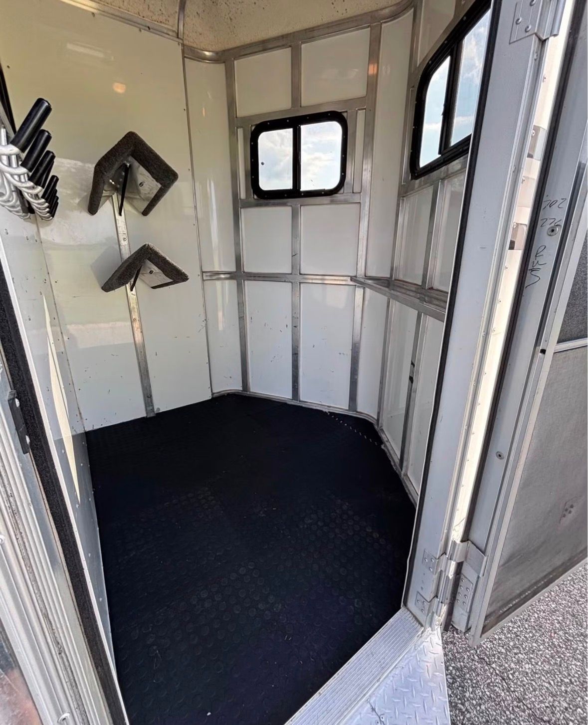 2011 Gore 2H with Side Ramp