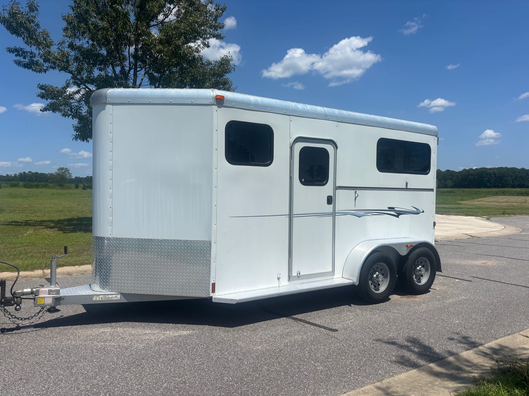 2012 Adam 2H with tack room