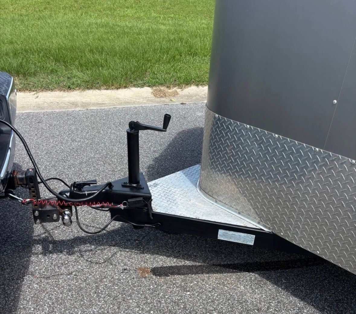 2008 Hawk 2 Horse with Side Ramp and Tack Room
