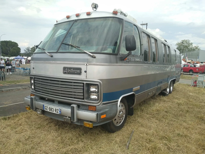 EXPO VOITURES US & ANCIENNES