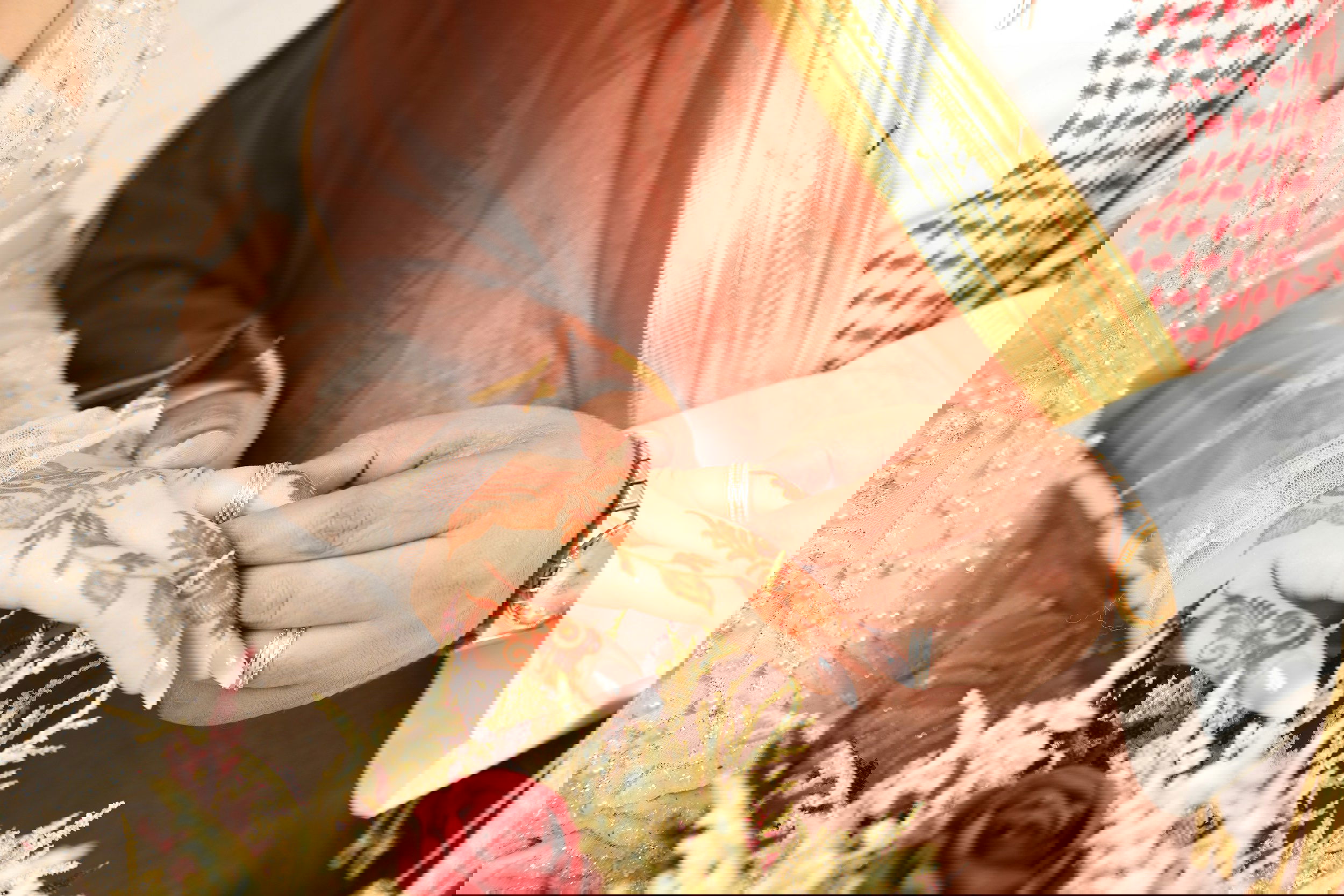 نموذج طلب تصريح زواج من الخارج