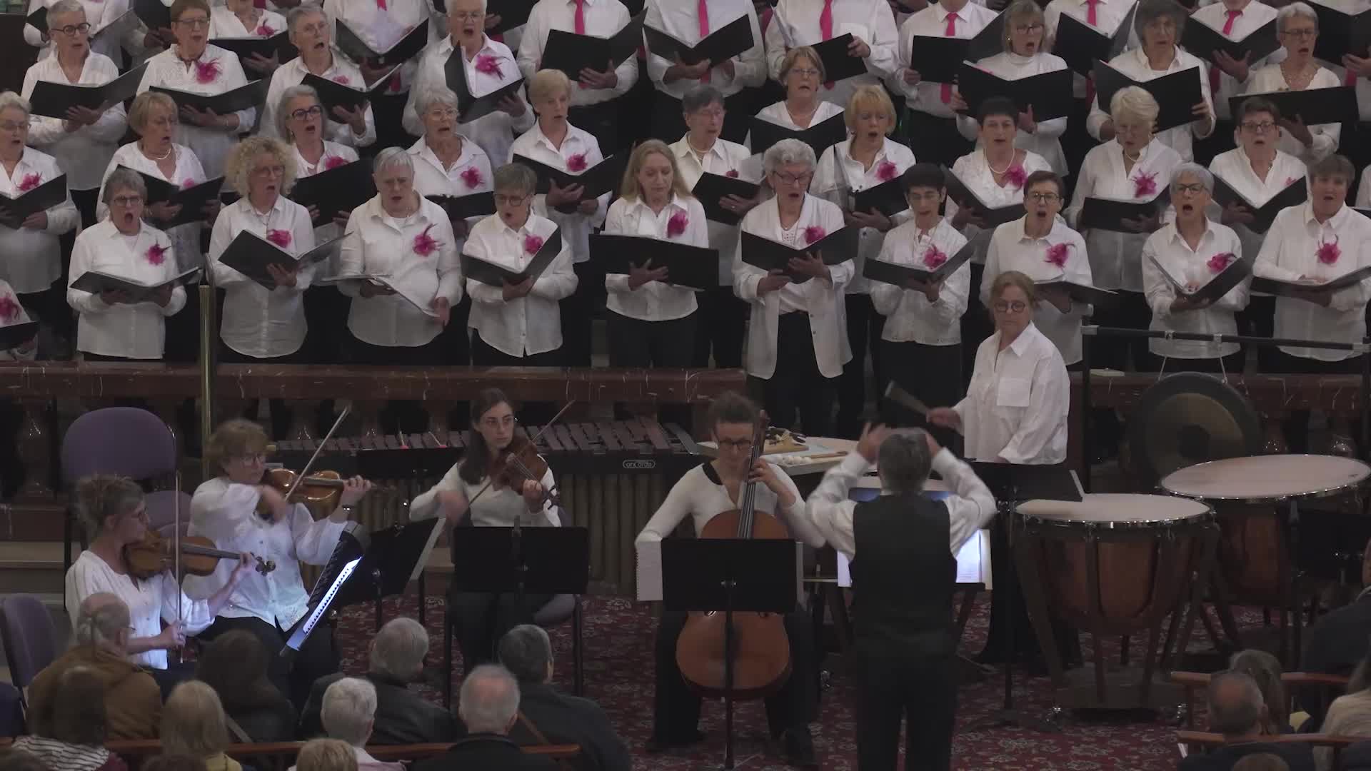 Gloire immortelle de nos aïeux - Clip 2 thumbnail