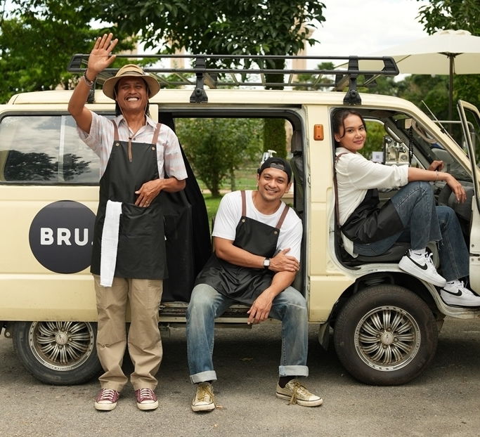 Secawan Impian, Seteguk Kecewa: Pahitnya Realiti Kehidupan dalam “Bru”