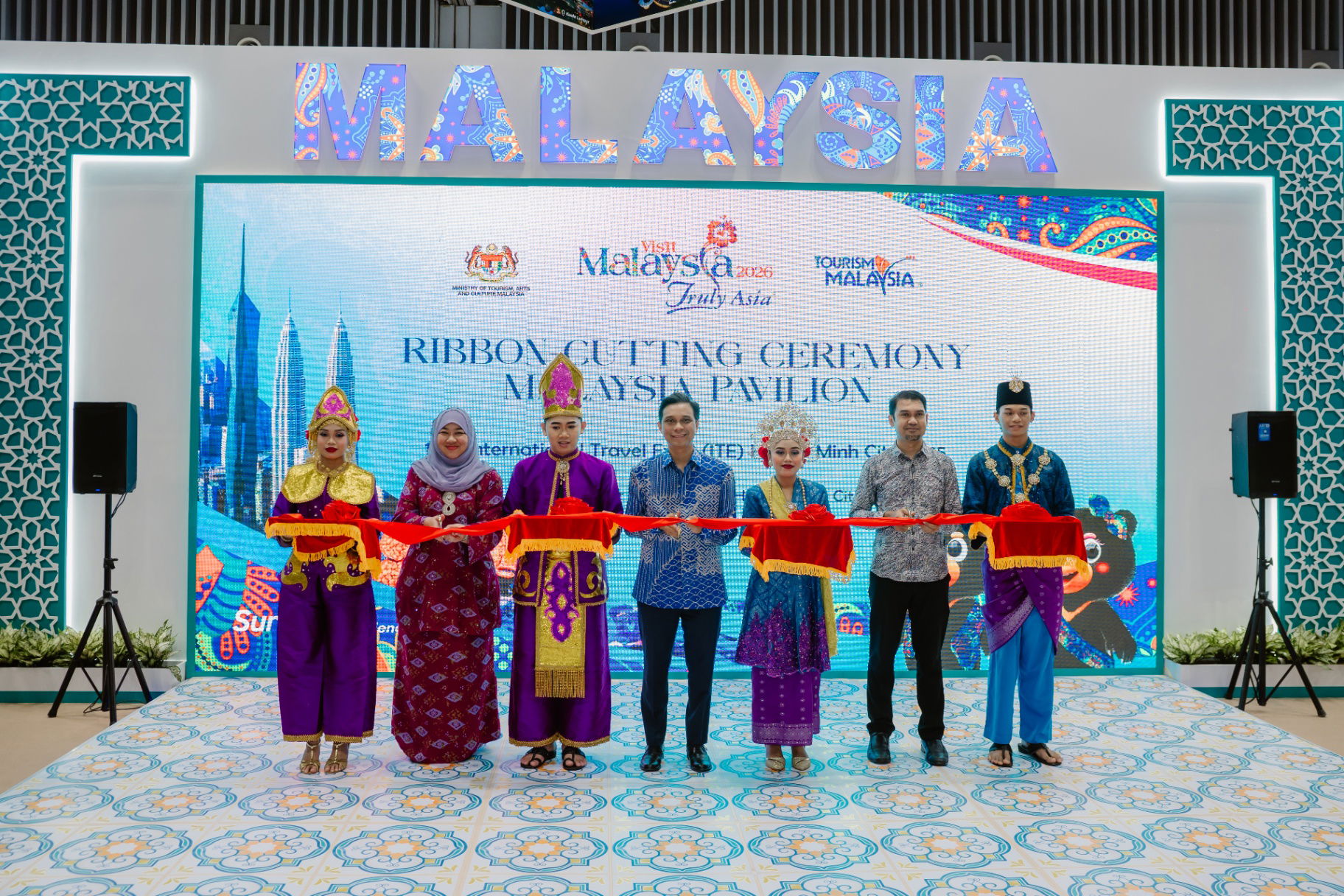 Menjulang Warisan, Menyulam Hospitaliti: Malaysia Serlah Pesona di ITE HCMC 2025