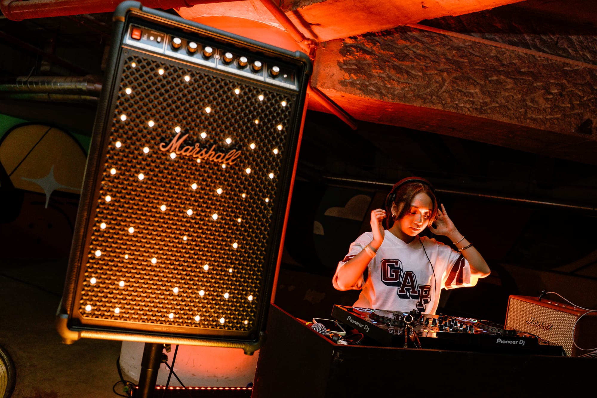 Gelombang Bawah Tanah Menggelegak Semula: Turun Bawah Vol.4 Tegakkan Roh Seni Bebas Kuala Lumpur