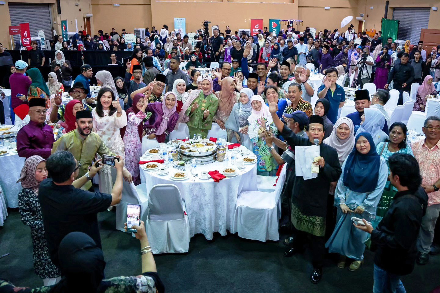 Majlis Raya Karyawan 2026 Satukan Komuniti Sejahtera, Artis Legenda Dan Inisiatif Kesihatan Percuma